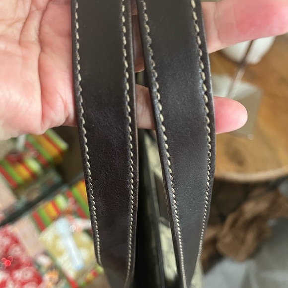 GUCCI GG SUPREME MONOGRAM TOTE - Picture 5 of 16